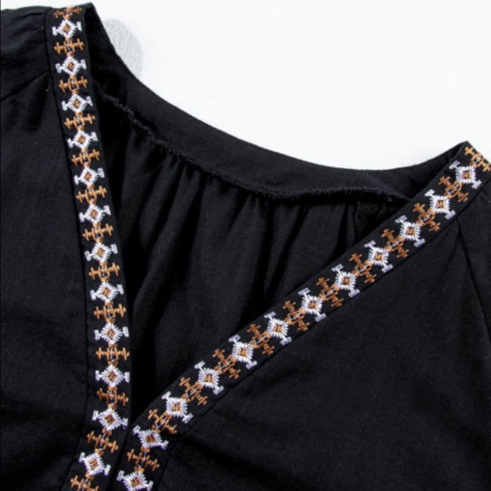 ❗️LAST ONE❗️Black Boho Floral Embroidered V Neck Blouse - Picture 7 of 11